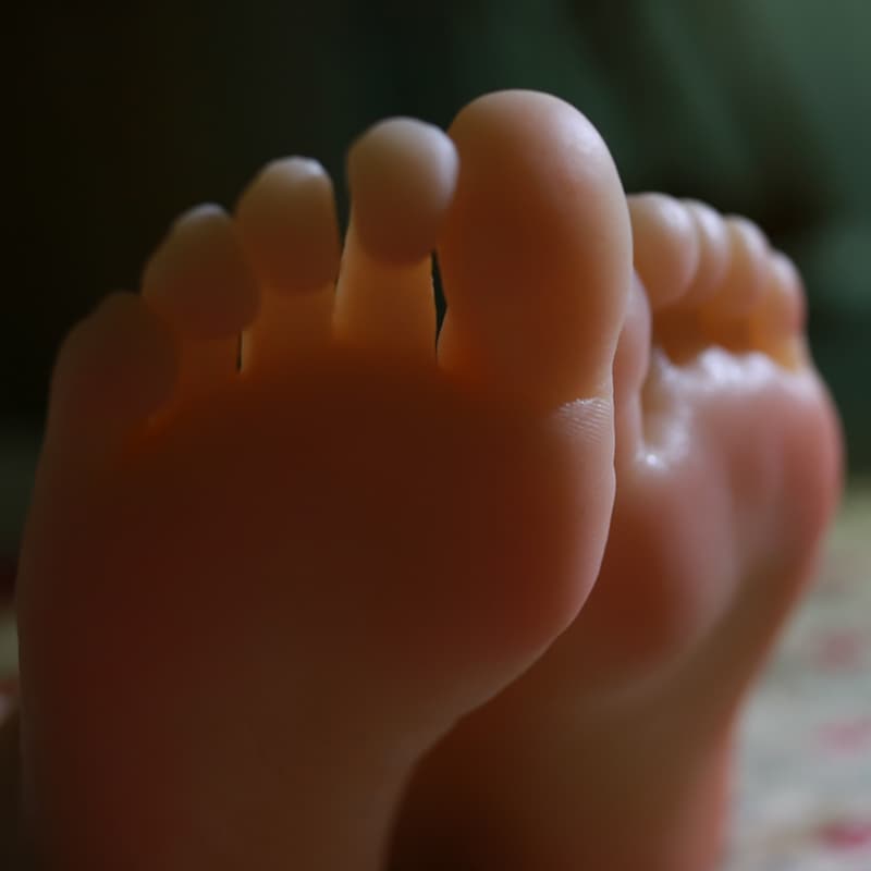 Size 41 Large Foot Model, Realistic Silicone Leg Model for Women, Perfect for Foot Photography