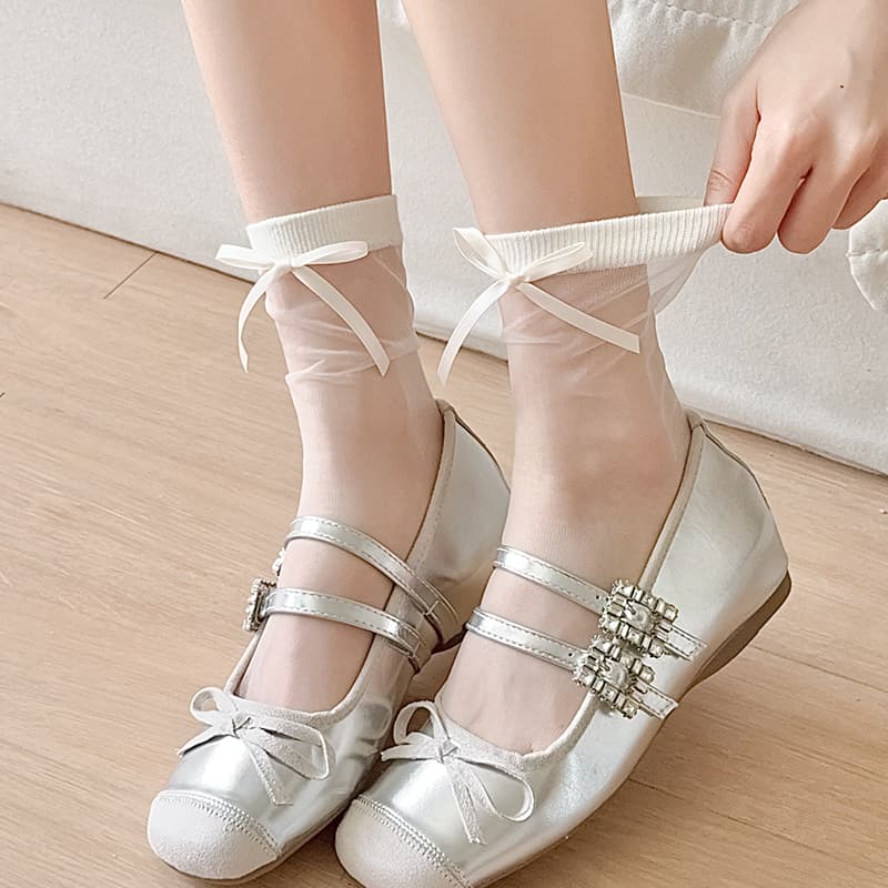 JK White Sheer Knee-high Socks for Women, Spring/Summer Ultra-thin Transparent Black Short Socks, Sweet Lolita Design