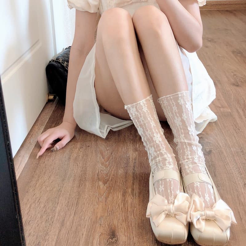JK White Sheer Knee-high Socks for Women, Spring/Summer Thin Lace Trimmed Milk White Color, Sweet Lolita Design