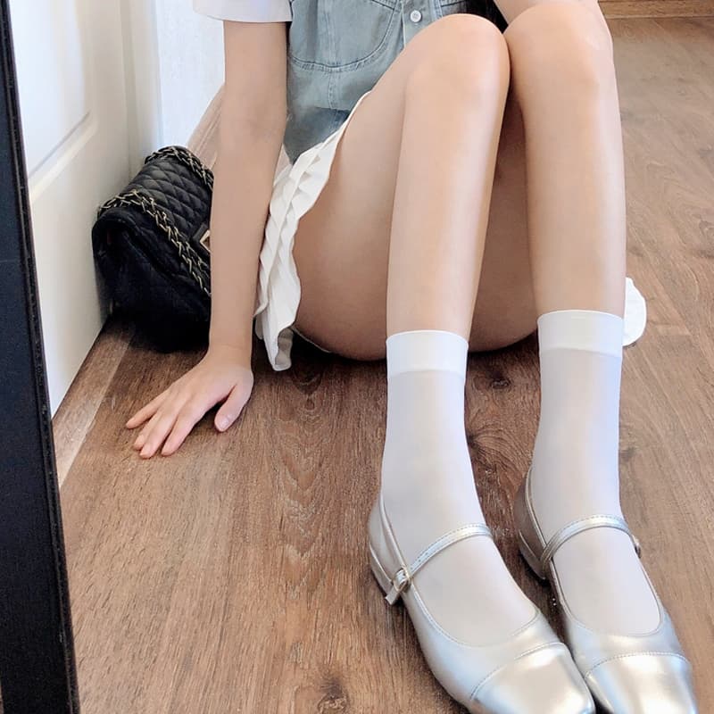 JK Black Short Socks for Women, Sweet Lolita Off-white Calf Socks, Spring/Autumn Thin White Mid-calf Dotted Socks