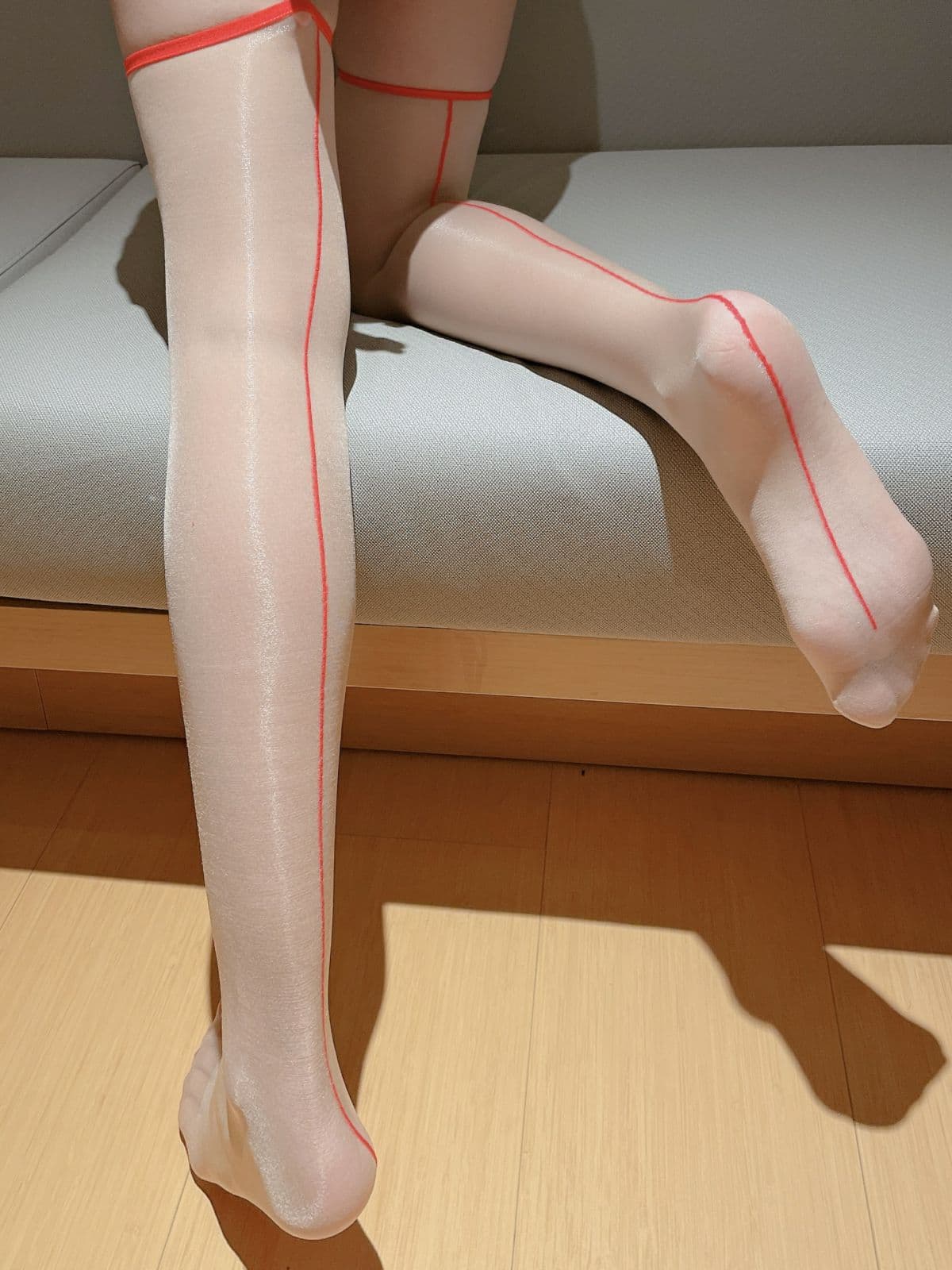 Ultra-thin Oil Glossy Black Thigh High Stockings, Shrimp Line Seamless Design, Sexy Over-the-Knee Hosiery