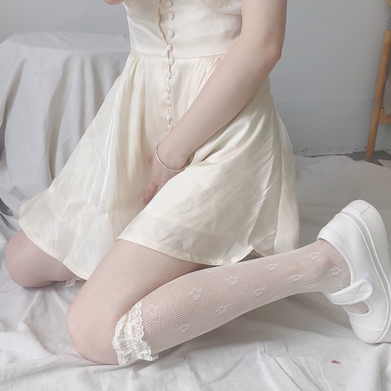 Spring/Summer New Ins Lolita Lace-Trimmed Short Socks for Women, Clover Design, Sweet Milk White Style