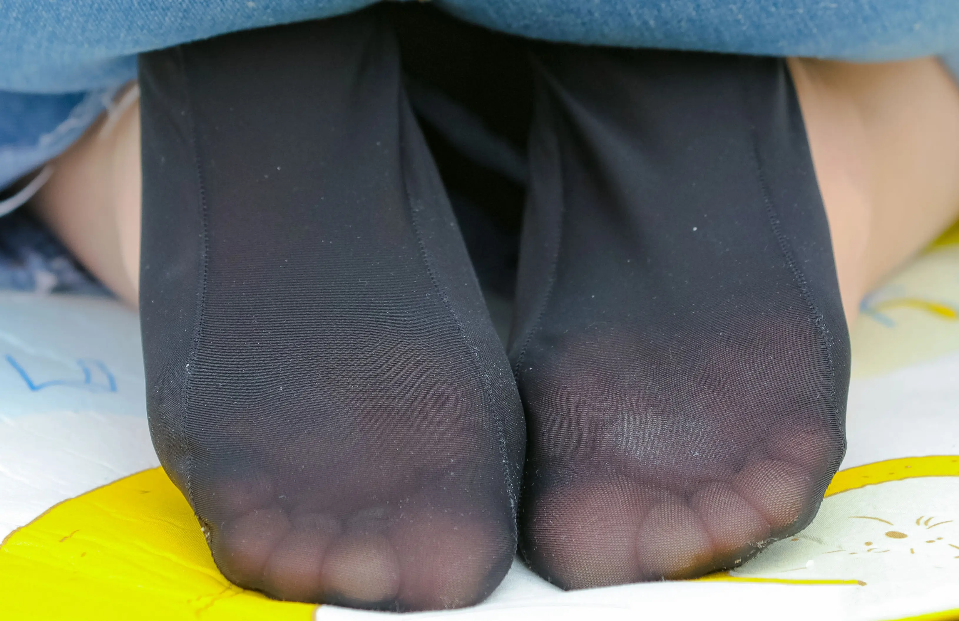 HD Close-up of a Beautiful Woman’s Black Lace No-Show Socks Foot Sole