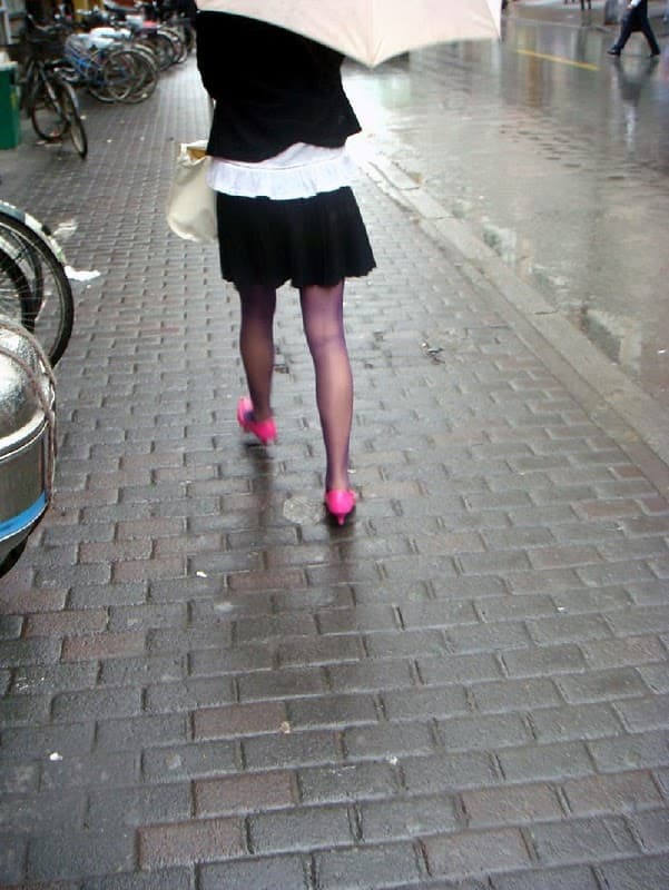 Rainy Day Street Shoot, Super Thin Purple Stockings, Super Hot Body