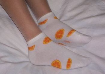 Orange pattern white cotton socks, the sparkle of the tights is intoxicating
