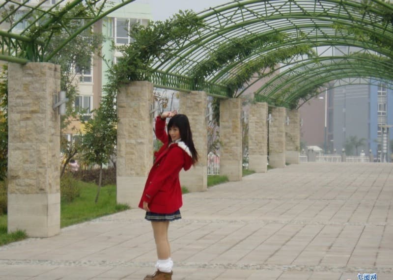 White Bubble Socks, Very Innocent Girl