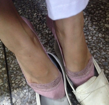 Nurse’s lace boat socks