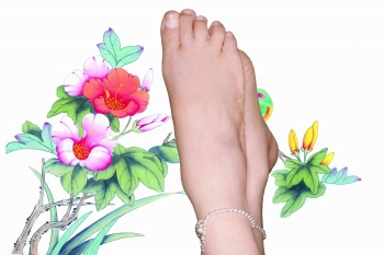 Art floral beautiful feet