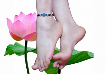 Beautiful feet and flowers
