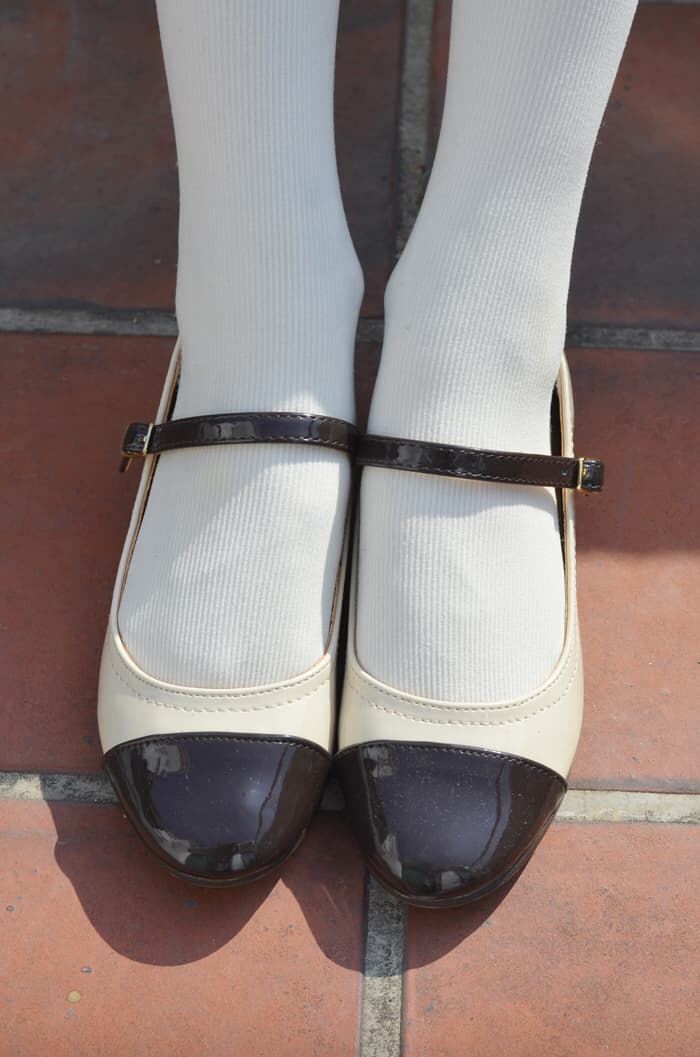 Usually Pairing White Stockings When Going Out