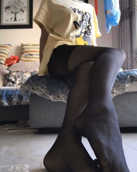Hot Summer, My Feet Are All Sweaty