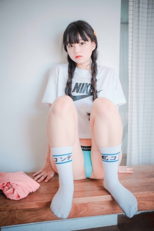 Loose and Tight Pink