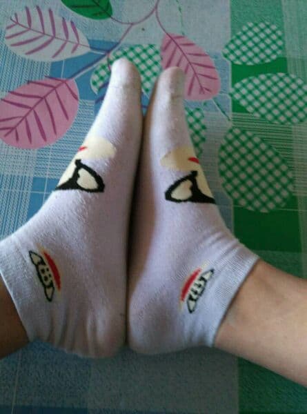 A girl's various colorful cotton socks with original scent 2