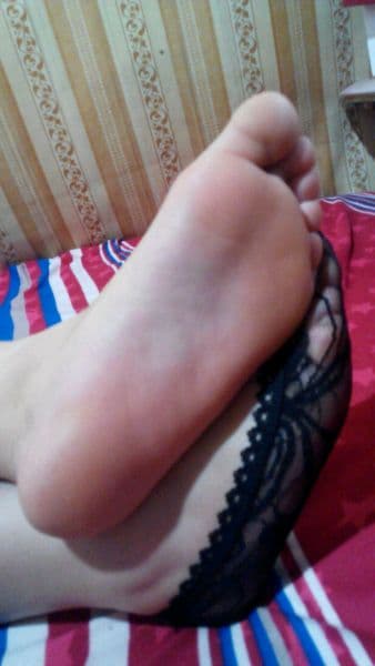 full set showing toes and socks