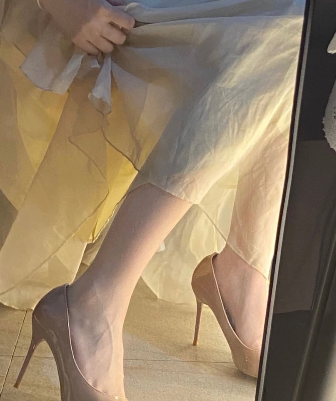 Nylon teasing bare toes